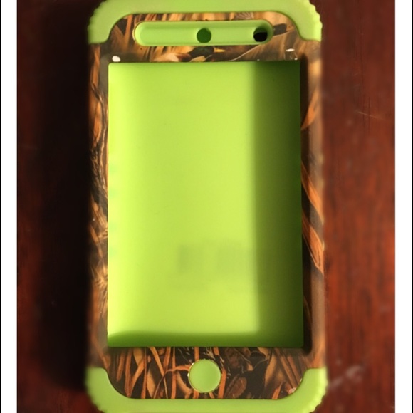 iPod 4 camo case - Picture 3 of 4