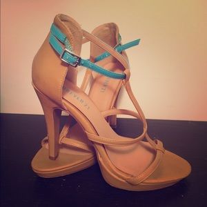 Nude and teal cage style pumps