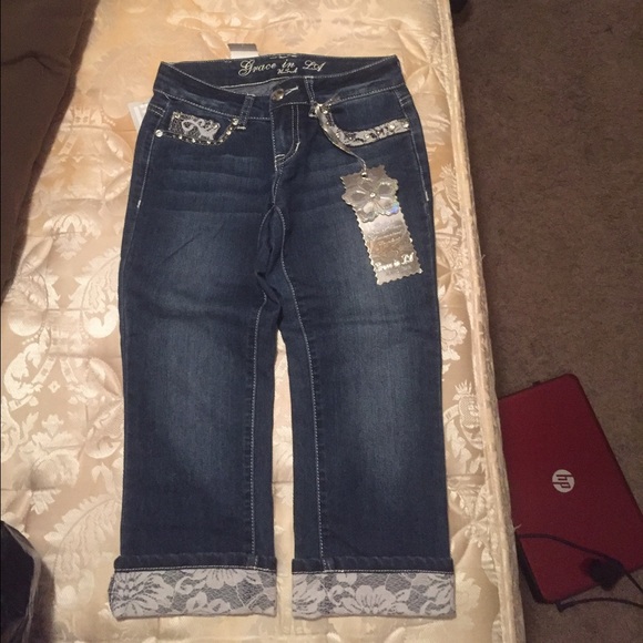 Denim capris