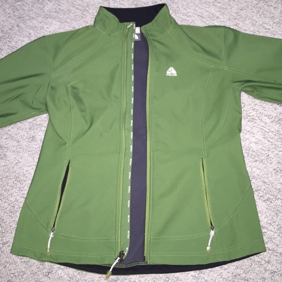 Nike All Conditions Gear Green Full Zip Jacket