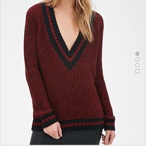 ✨NEW maroon blue&white stripe vneck sweater