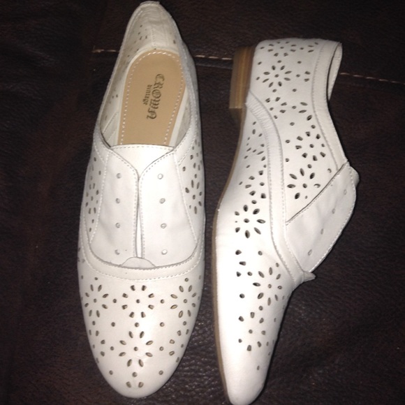 Cream, Crown Vintage shoes! 👠👑