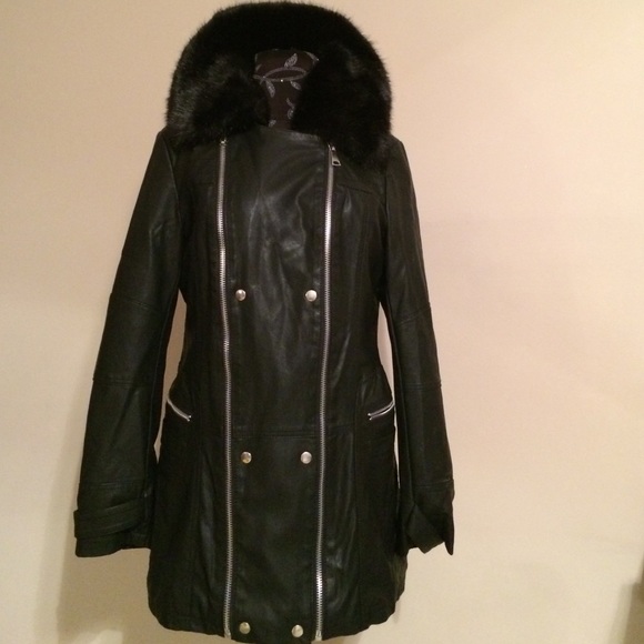 Forever 21 faux leather coat - Picture 2 of 4