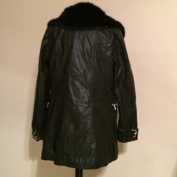 Forever 21 faux leather coat - Picture 3 of 4