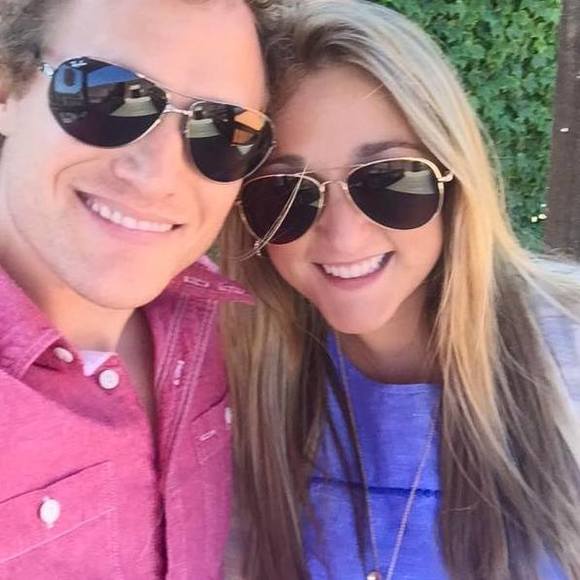 Meet your Posher, Chloe