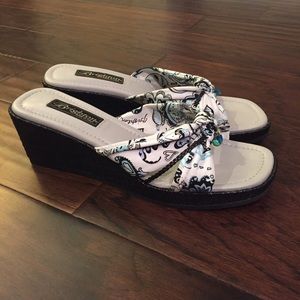 NEW Brighton Wedge Sandals Women's 9.5
