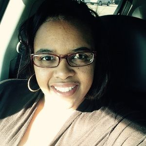 Meet your Posher, Brandi