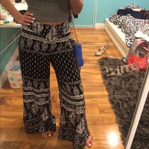American Rag Wide Leg Pants price negotiable)