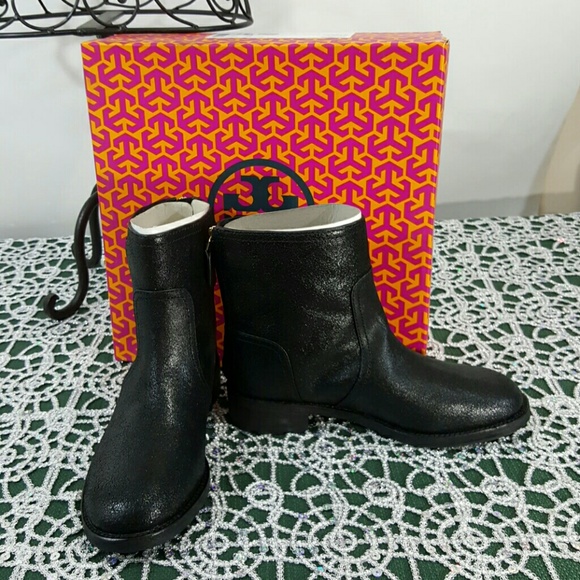 Tory Burch Shoes - Nwt authentic tory Burch black Selena booties