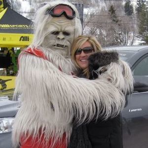 Meet your Posher, Laura