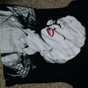 Marilyn Monroe Dress Shirt with Back Out