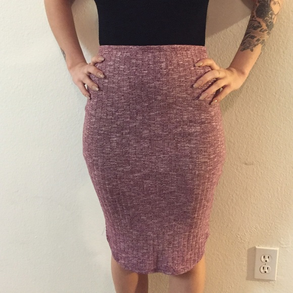 LA HEARTS pinned maroon fitted skirt