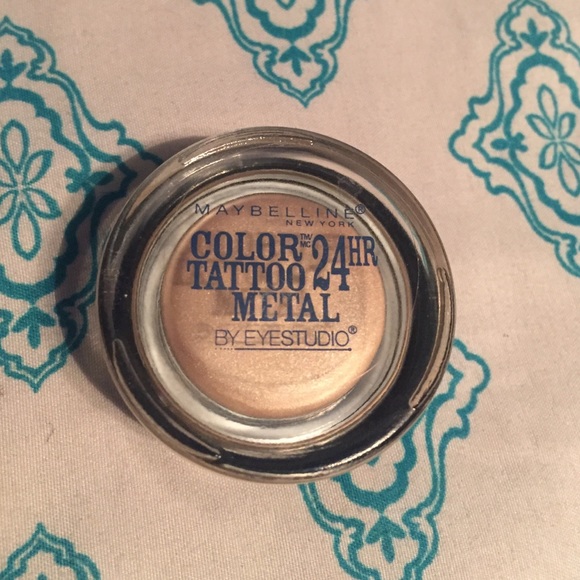 Eye shadow