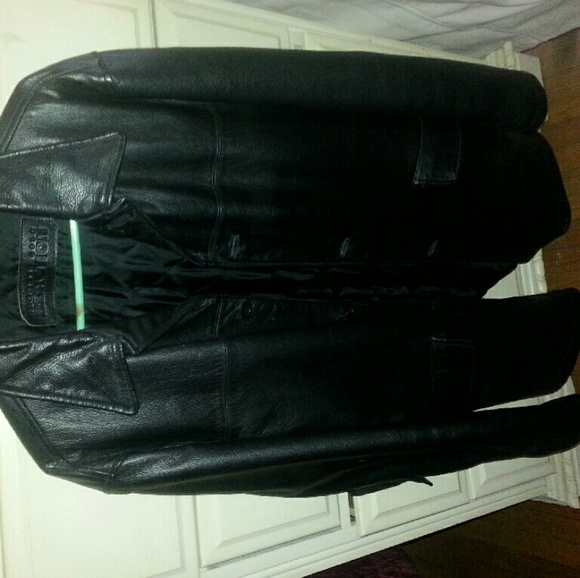 Black Kenneth Cole reaction