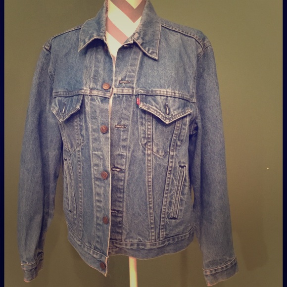 Levi's Jackets & Blazers - 💙 Vintage Levi Jacket 💙