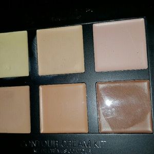 ABH cream contour kit