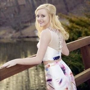 Meet your Posher, Katelyn