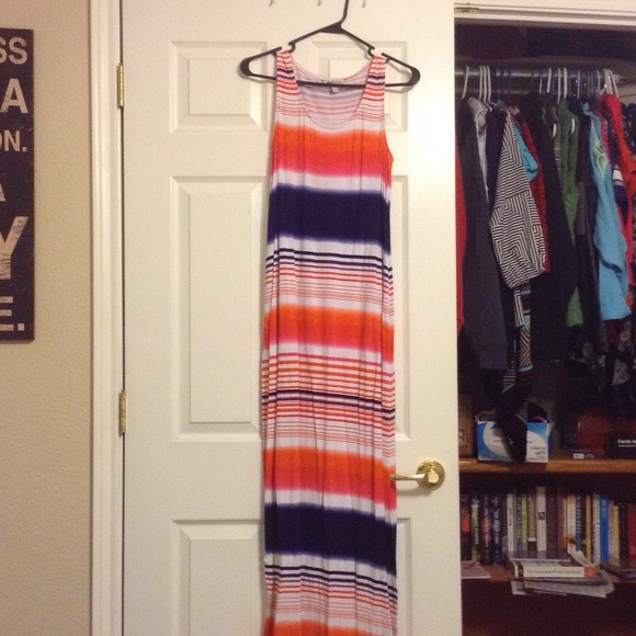 Maxi dress