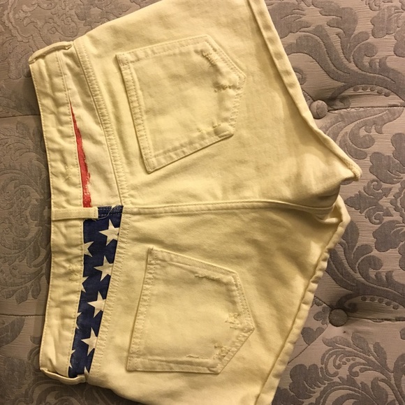 Top shop Patriotic Shorts - Picture 2 of 3
