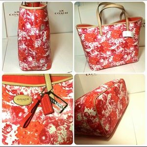 Coach Floral Metro Tote