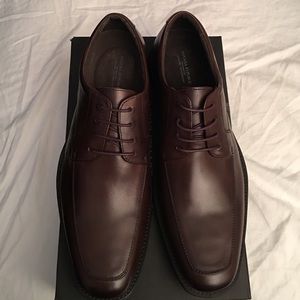 Banana Republic Men's Dress Shoe, size 9