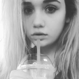 Meet your Posher, Juliet