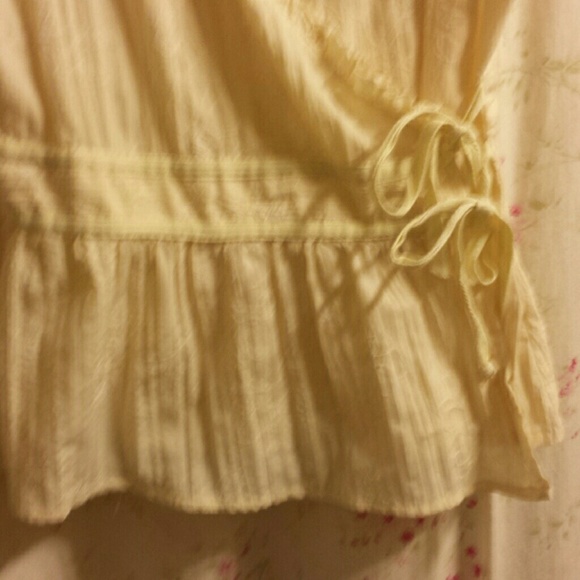 Mellow yellow Charlotte Russe wrap around top - Picture 2 of 4