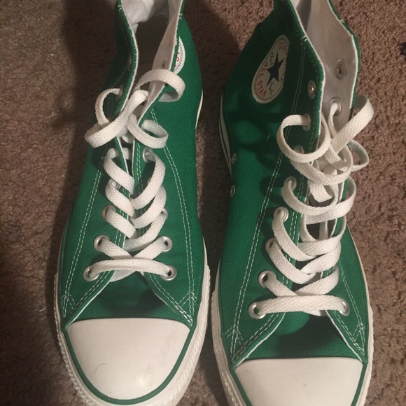 Green hi-top converse