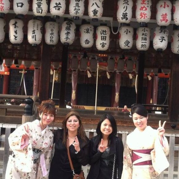 Meet your Posher, Nadja - Picture 1 of 1