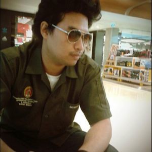 Meet your Posher, Peerawat