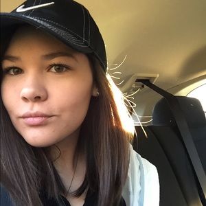 Meet your Posher, Miranda