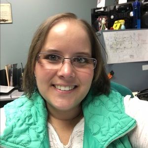 Meet your Posher, Pam