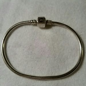 Chamilia .925 Bracelet - like new