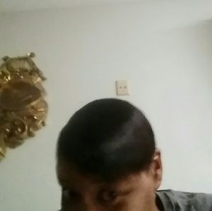 Meet your Posher, Tonia