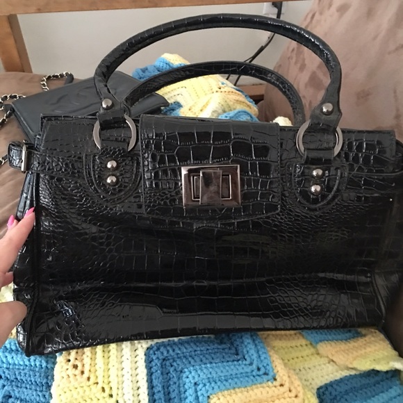 Black patten leather handbag
