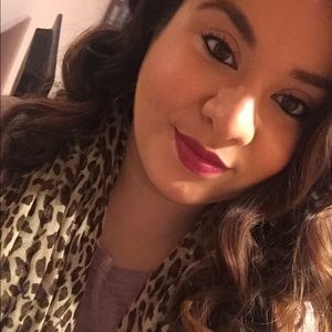 Meet your Posher, Silvia