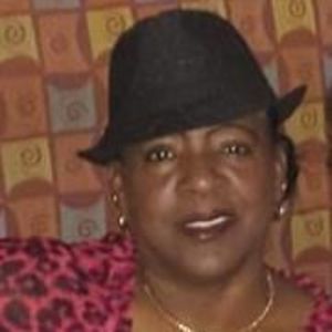 Meet your Posher, Geraldine