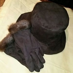 Hat and glove set