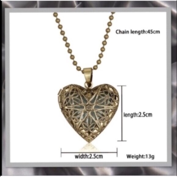 Magical fairytale necklace - Picture 2 of 2