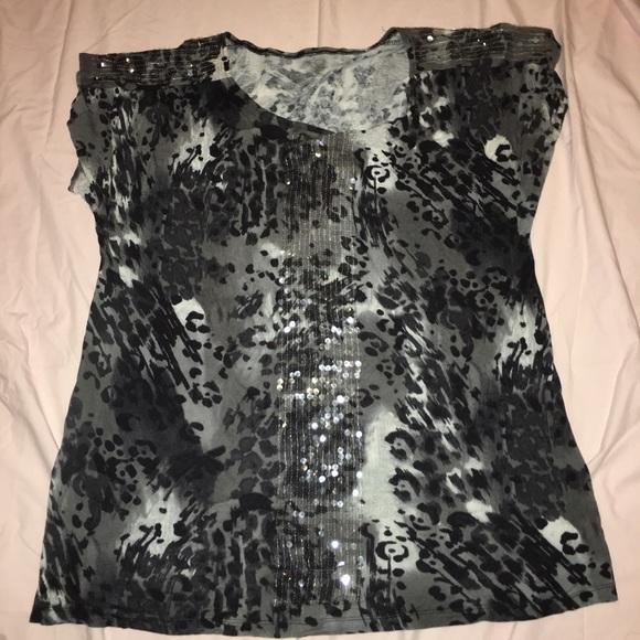 Plus size gray sequin and leopard print top