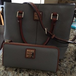 Authentic Dooney and Bourke handbag and wallet