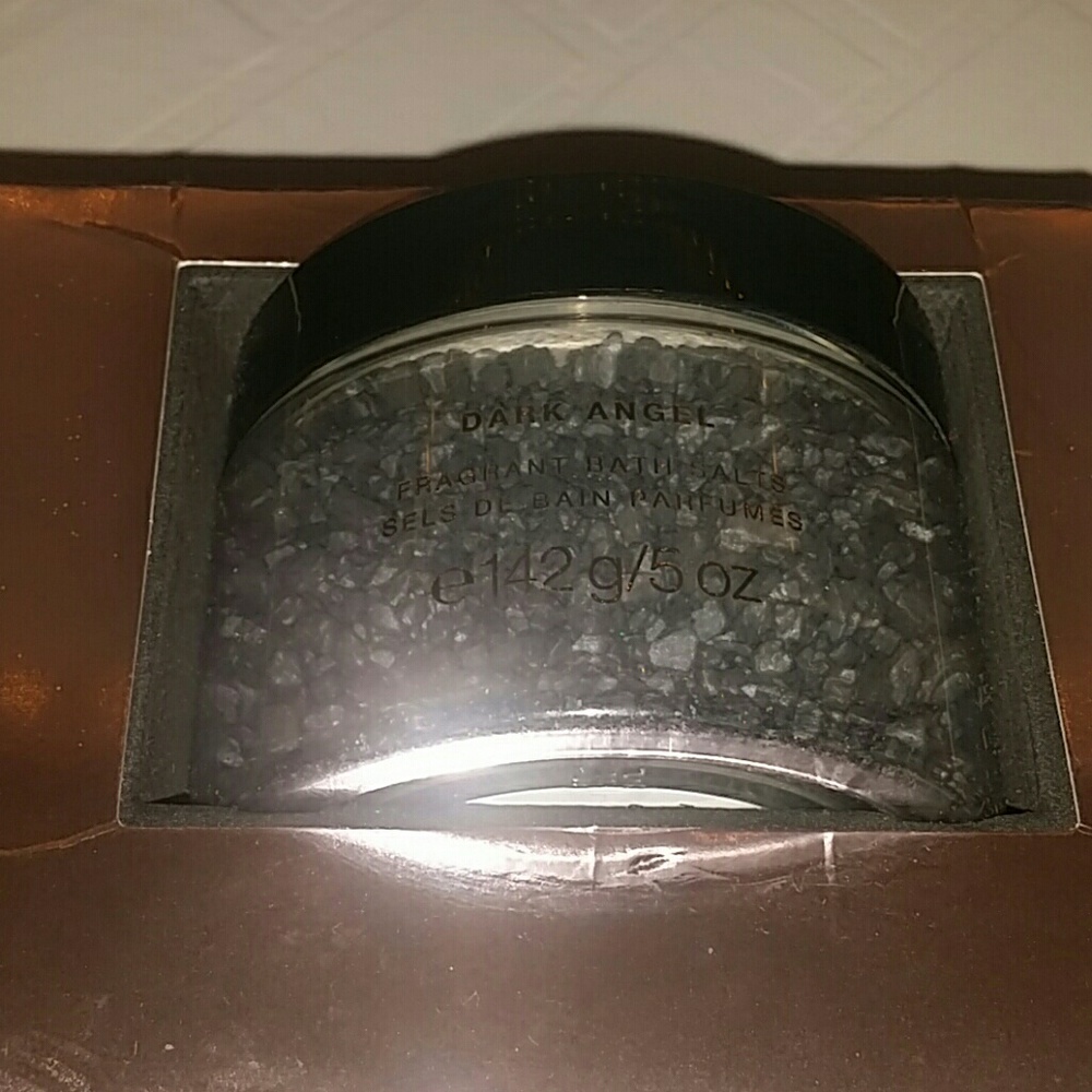 Victoria secret dark angel bath