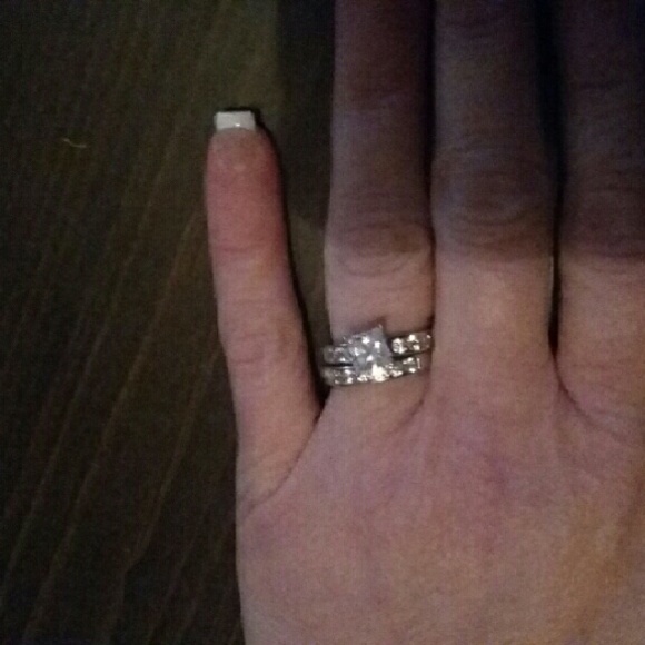 Meet your Posher, Marie