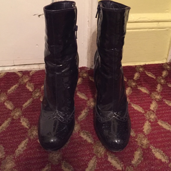 .Miu Miu patent deep purple leather ankle boots - Picture 1 of 4