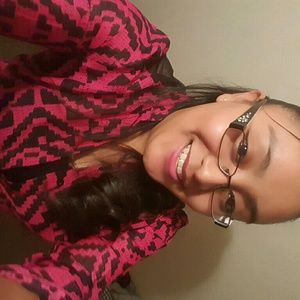 Meet your Posher, Dulce