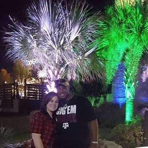 Meet your Posher, Leslie