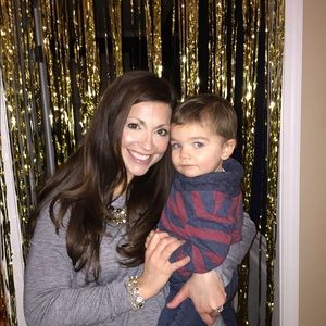 Meet your Posher, Lauren