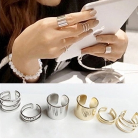 Gold midi rings