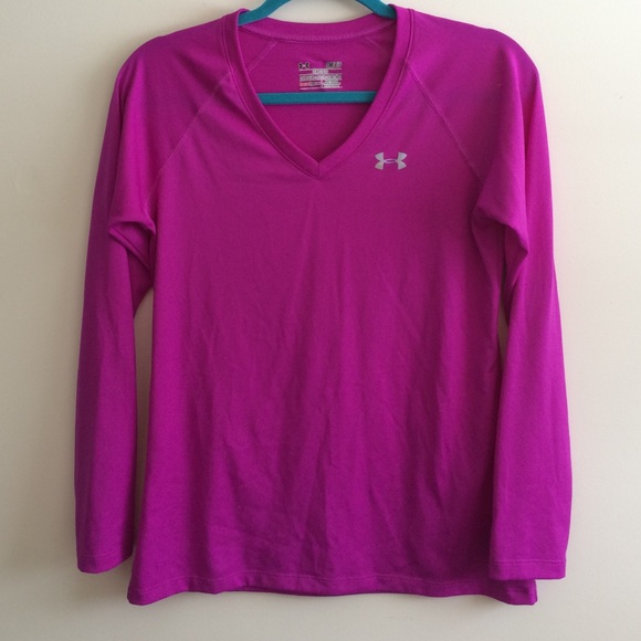 Long sleeve under armour workout shirt v neck