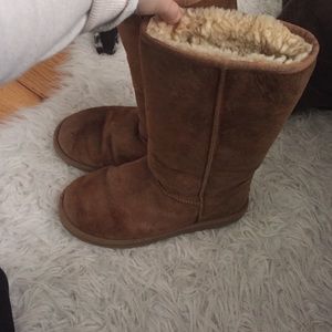 Chestnut Tall Uggs